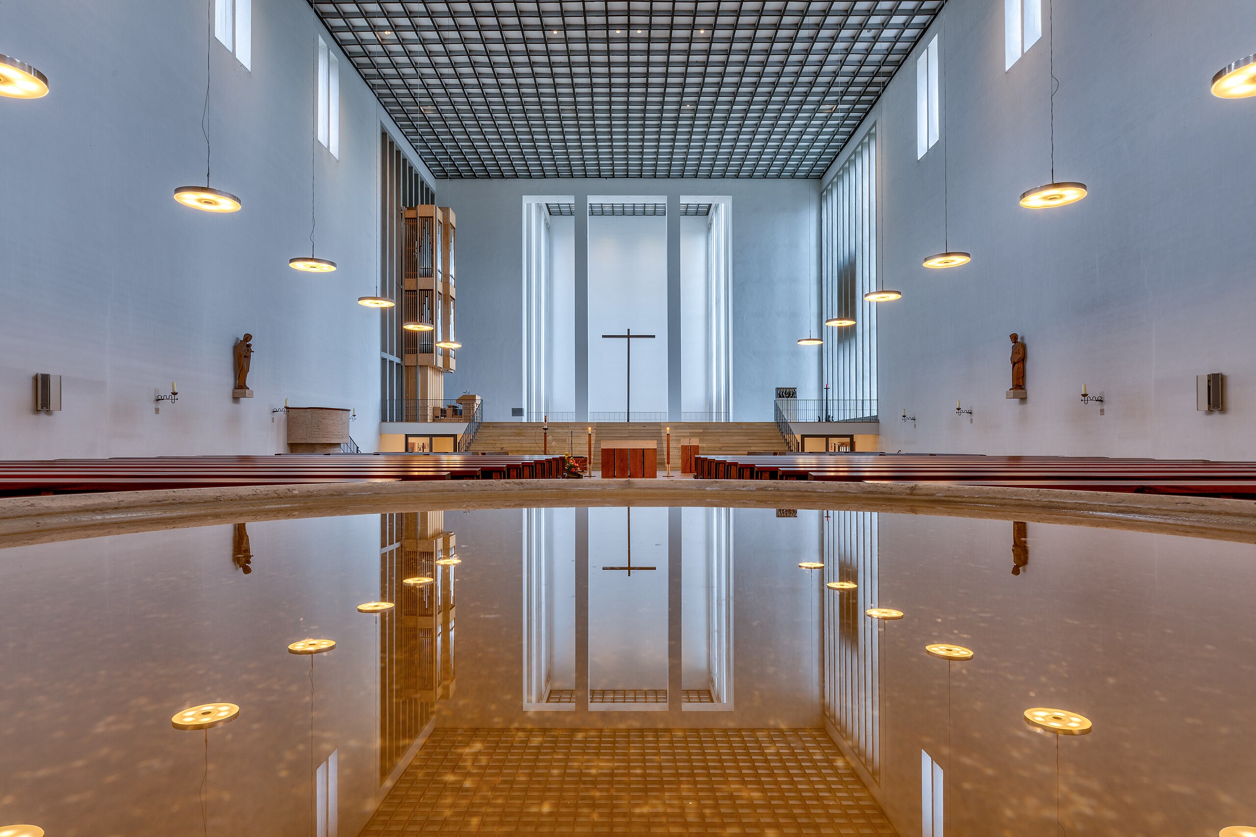 Innenansicht Foto: Dietmar Rabich