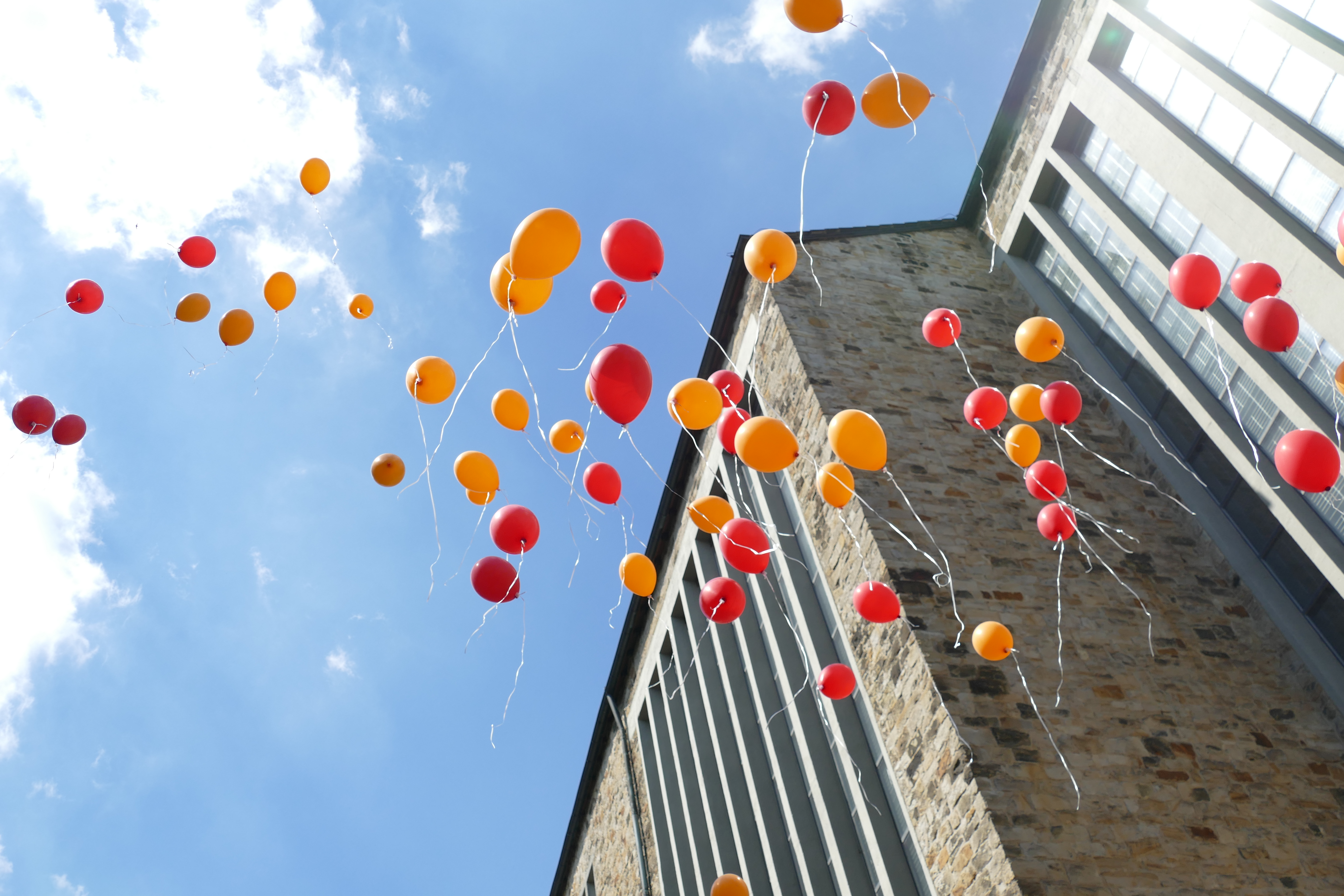 Kreuzkirche Luftballons